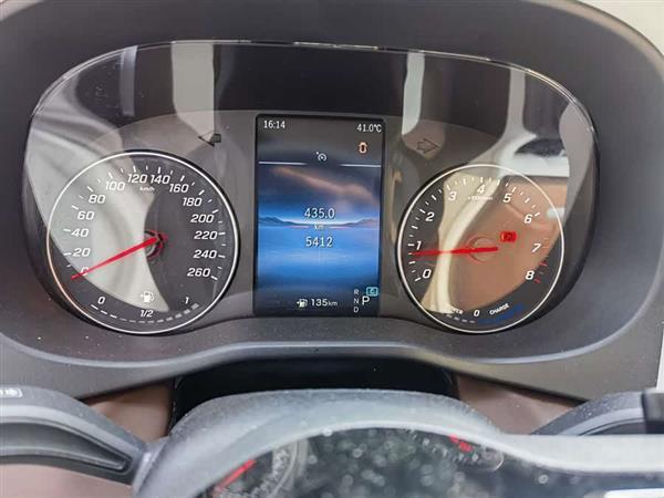  2024 2.0T Ӣ 7