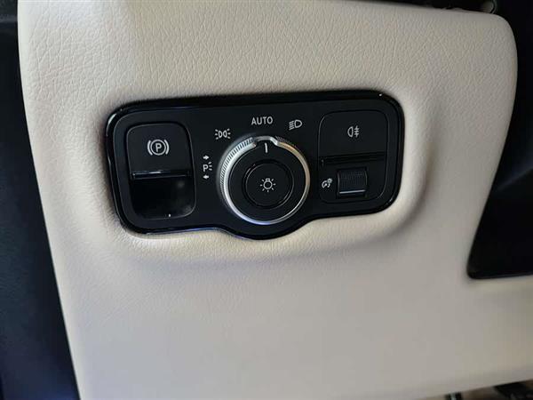V 2024 V 300 L 
