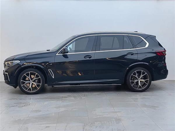 X5 2022 Ŀ xDrive 40Li M˶װ