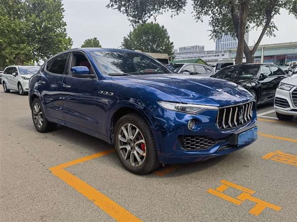 Levante 2018 3.0T ׼