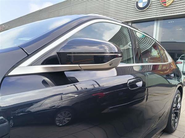 5ϵ 2024 530Li  M˶װ