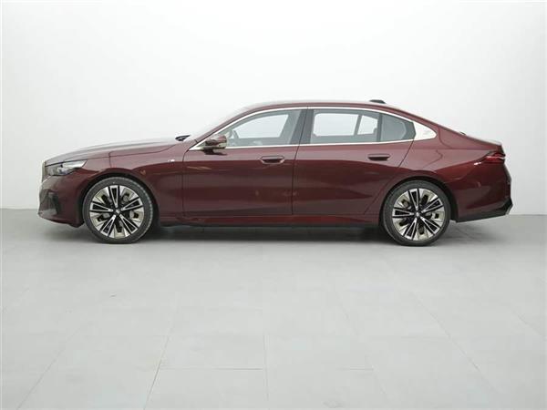5ϵ 2024 530Li  M˶װ
