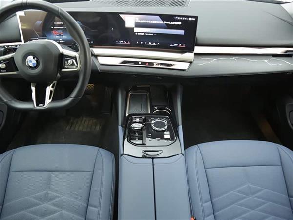5ϵ 2024 530Li  M˶װ