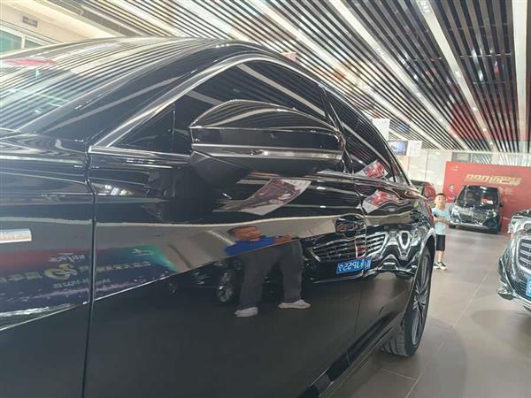 µA6L 2025 45 TFSI quattro ѡ