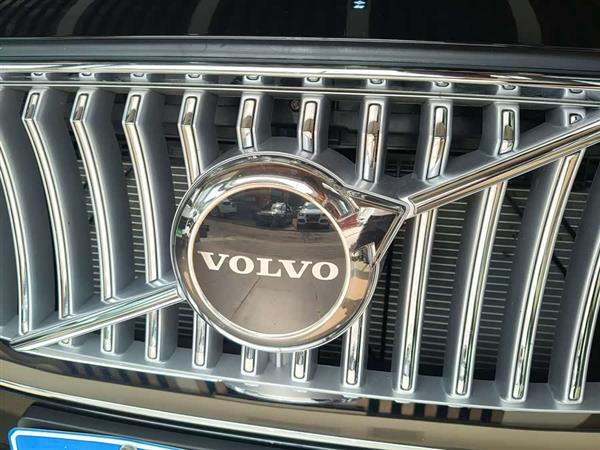 ֶXC90 2025 B6 ݺ 7