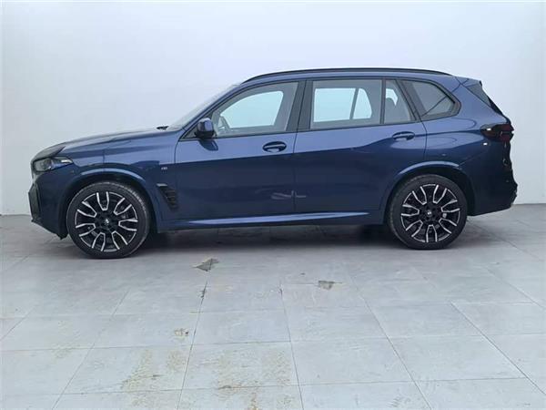 X5 2023 xDrive 40Li M˶ҹװ