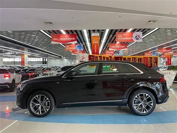 µQ8 2023 55 TFSI 