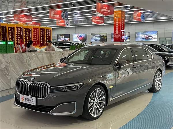 7ϵ 2019 740Li  װ