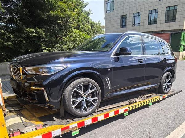 X5 2022 Ŀ xDrive 40Li M˶װ