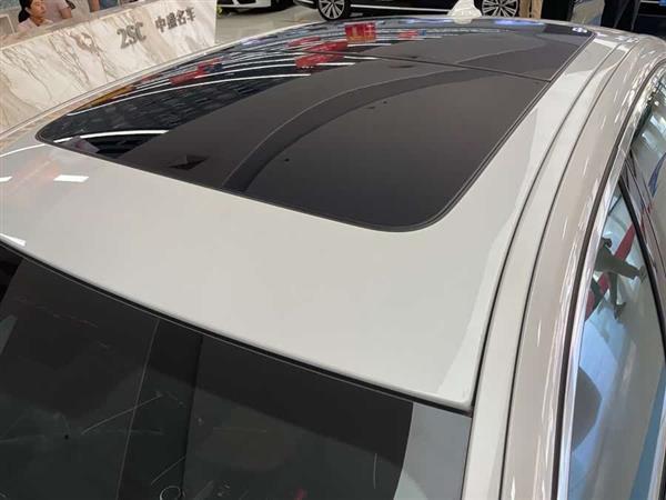 5ϵ 2022 Ŀ 530Li  װ