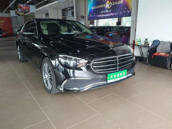E 2022 Ŀ E 260 L ˶