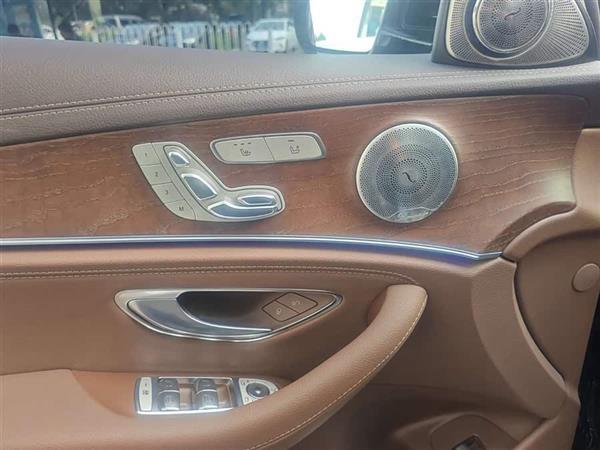 E 2017 E 300 L 