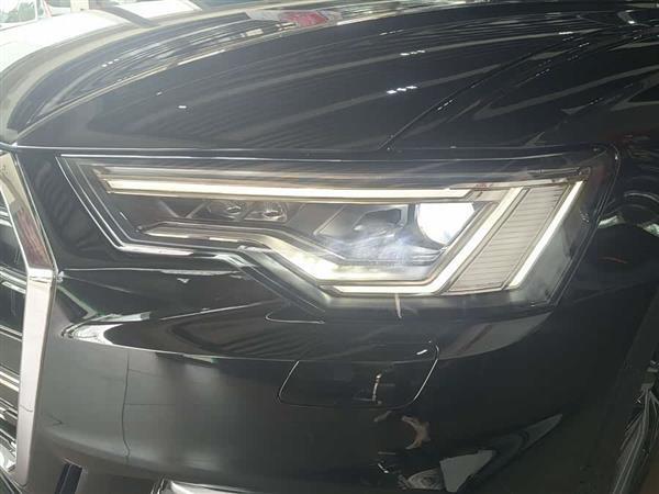 µA6L 2025 45 TFSI quattro ѡ