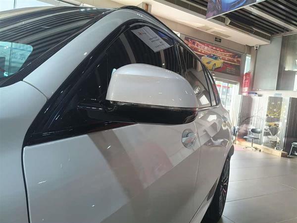 X5 2023 xDrive 40Li M˶ҹװ