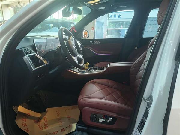 X5 2023 xDrive 40Li M˶ҹװ