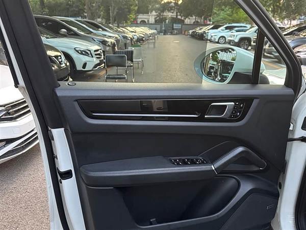 Cayenne 2019 Cayenne 3.0T