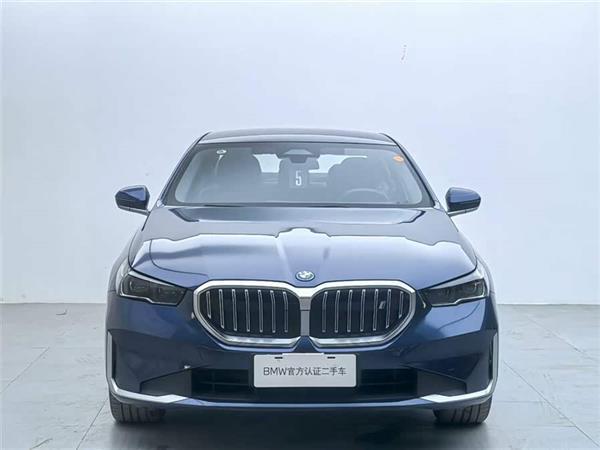 i5 2024 eDrive 35L  װ