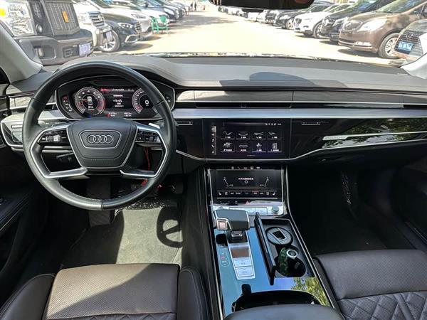 µA8 2023 A8L 50 TFSI quattro ѡ