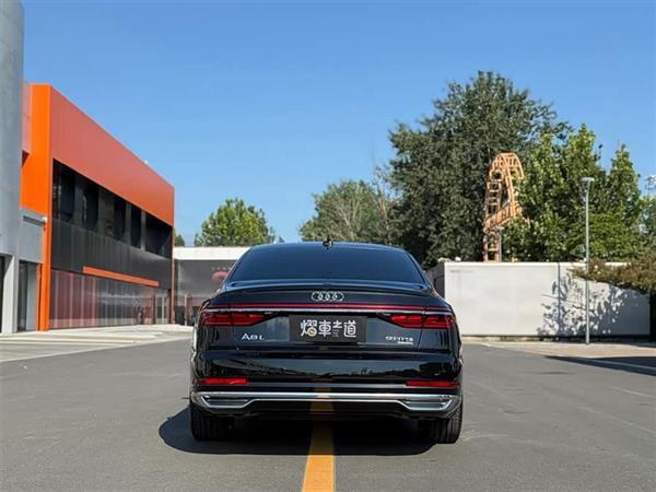 µA8 2021 A8L 55 TFSI quattro 