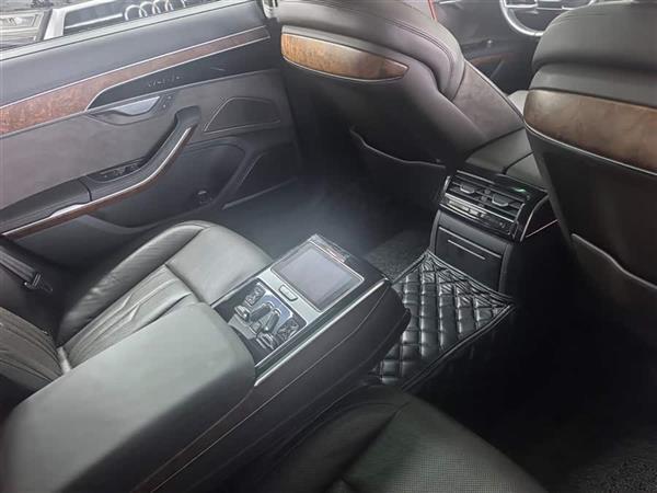 µA8 2018 A8L 55 TFSI quattro