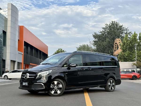 V 2022 V 260 L 