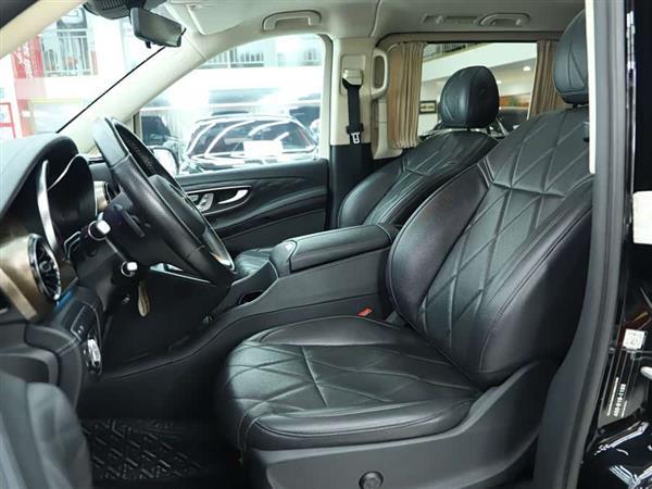 V 2022 V 260 L 