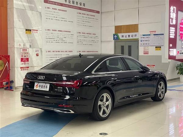 µA6L 2024 45 TFSI quattro ѡ