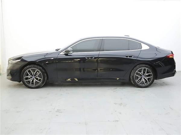 i5 2024 eDrive 35L  M˶װ