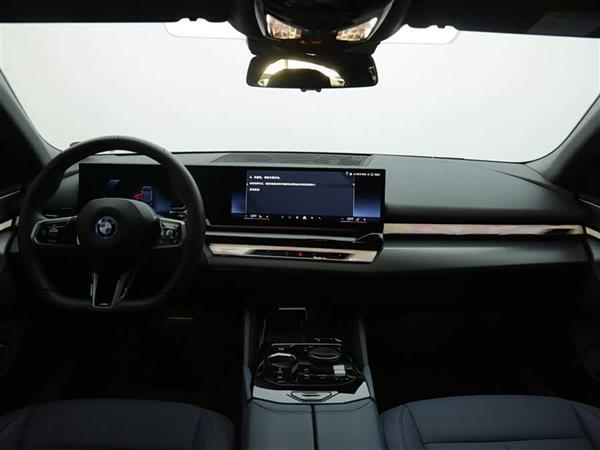 i5 2024 eDrive 35L  M˶װ