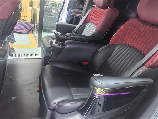 M8 2023 ʦϵ 400T 콢
