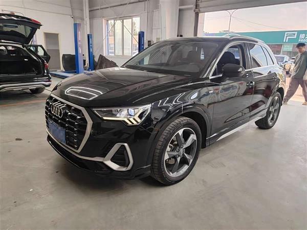 µQ3 2020 35 TFSI ʱж