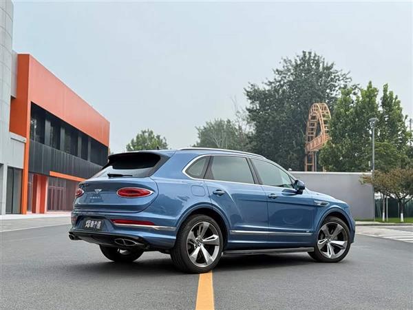 Խ 2021 4.0T V8