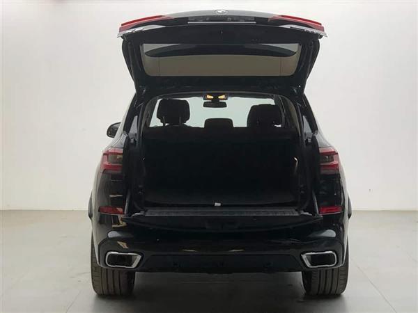 X5 2022 Ŀ xDrive 30Li M˶װ