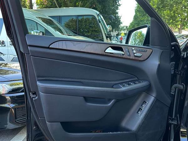 GLS 2018 Ŀ GLS 400 4MATIC