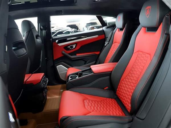 Urus 2018 4.0T V8