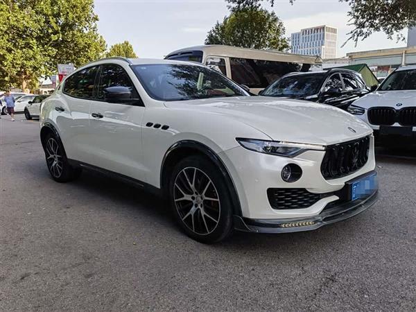 Levante 2018 3.0T ׼
