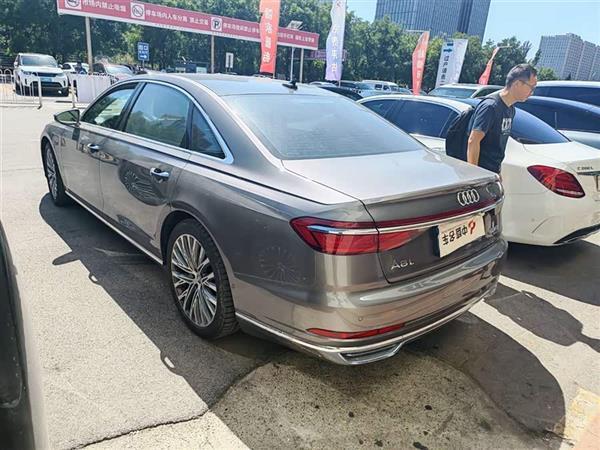 µA8 2018 A8L 55 TFSI quattro