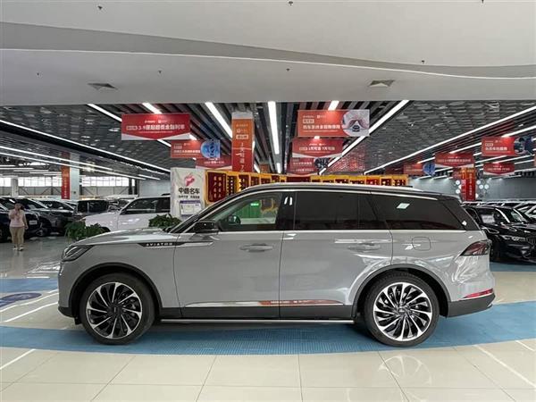 м 2024 3.0T V6 Ű 