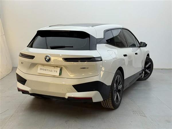 iX 2022 xDrive40