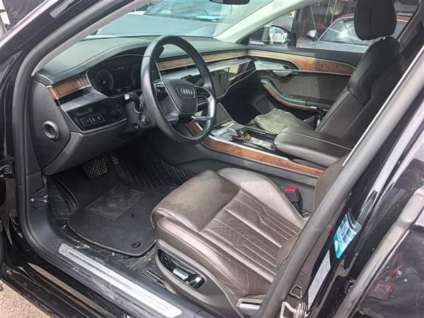 µA8 2019 Plus A8L 50 TFSI quattro 