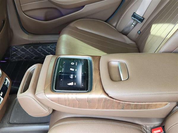 E 2016 E 300 L 