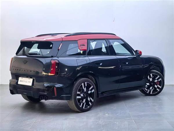 MINI JCW COUNTRYMAN 2024 2.0T JOHN COOPER WORKS