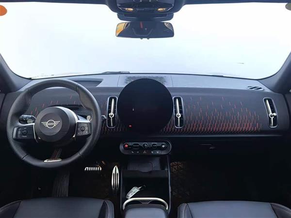 MINI JCW COUNTRYMAN 2024 2.0T JOHN COOPER WORKS