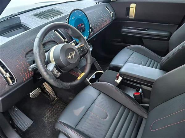 MINI JCW COUNTRYMAN 2024 2.0T JOHN COOPER WORKS