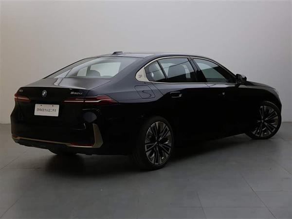 5ϵ 2024 530Li  װ