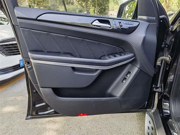 GLAMG 2014 AMG GL 63