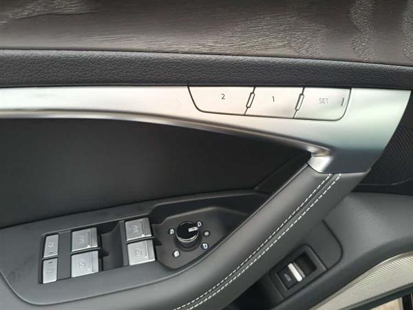 µA6L 2025 45 TFSI quattro ѡ+