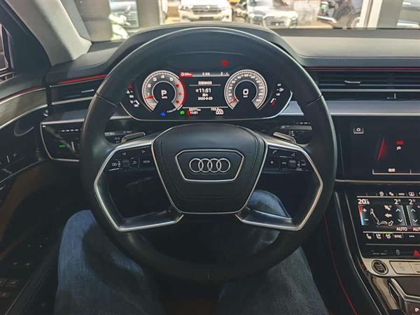 µA8 2023 A8L 55 TFSI quattro 콢