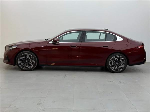 5ϵ 2024 530Li  M˶װ