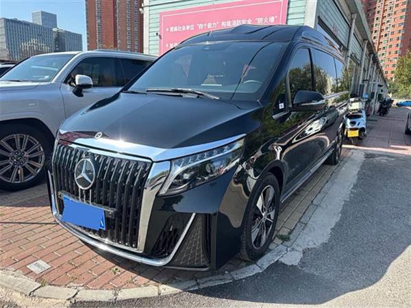 V 2024 V 300 L 